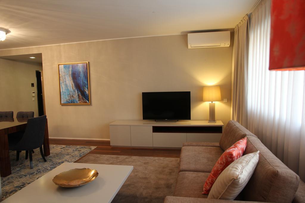 Loftabroad Premium Apartments Porto Buitenkant foto